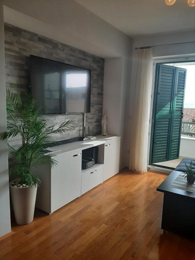 Apartman Gelic Makarska Exteriör bild