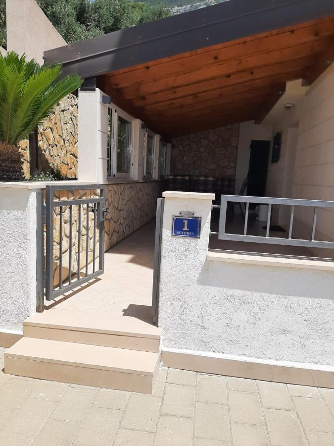 Apartman Gelic Makarska Exteriör bild