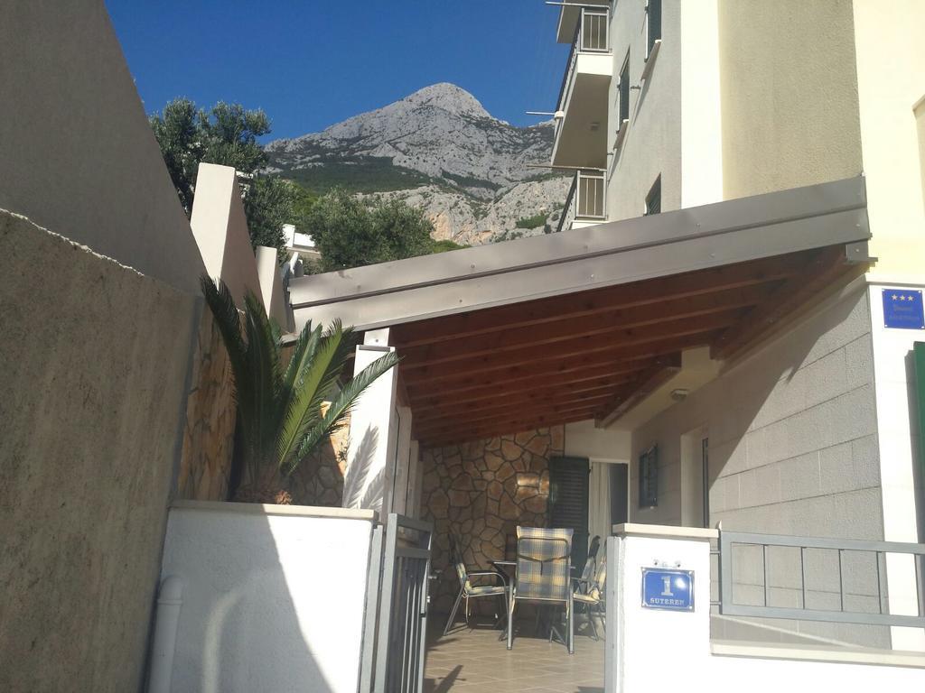 Apartman Gelic Makarska Exteriör bild