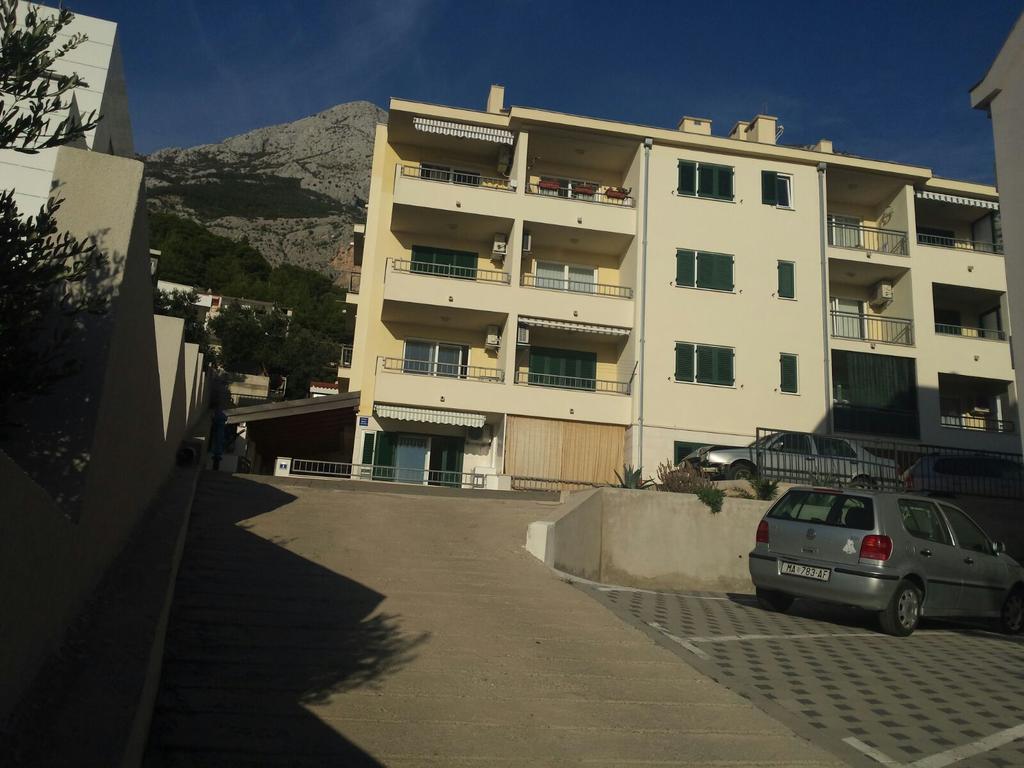 Apartman Gelic Makarska Exteriör bild
