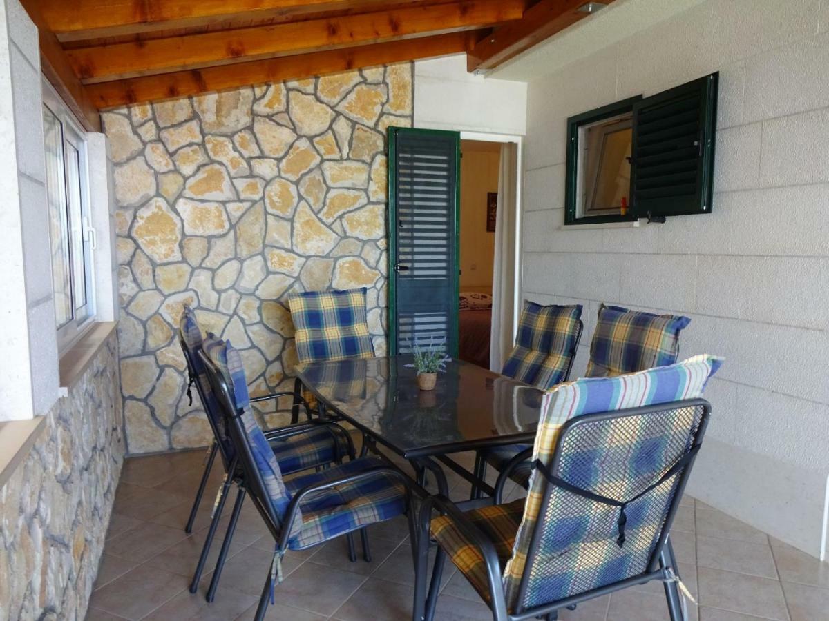 Apartman Gelic Makarska Exteriör bild